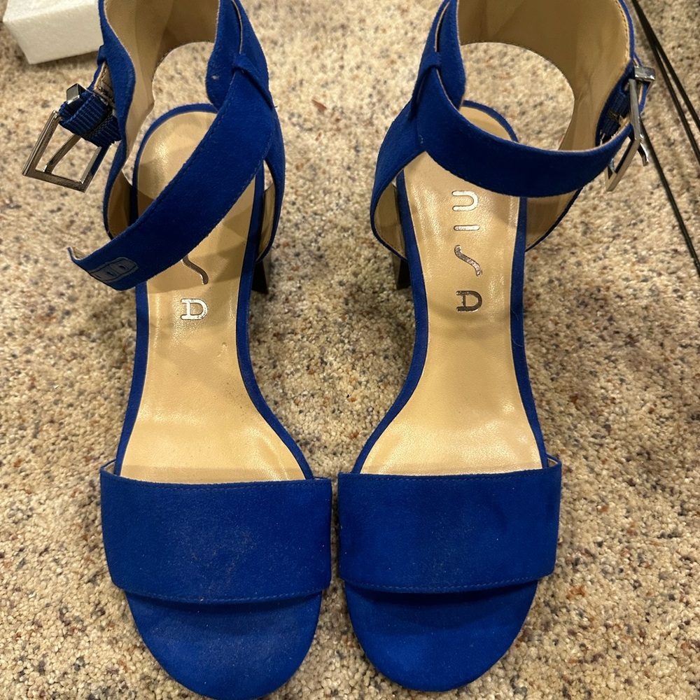 Unisa Blue Suede Chunky Heel Open Toe Ankle Strap Women’s Size 7M